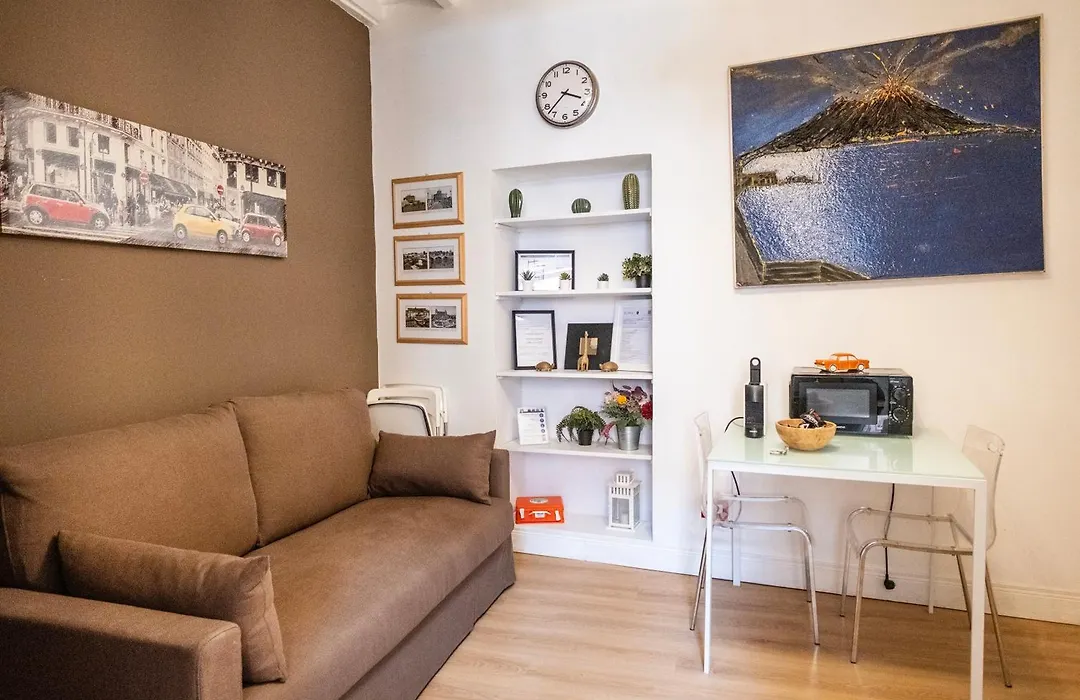 Cozy Studio Parlamento-1